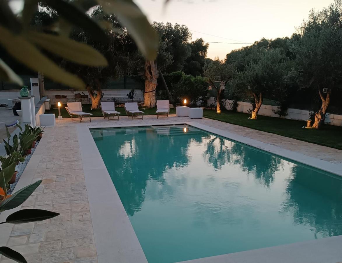 Il Vecchio Carrubo - Villa Con Piscina A Sfioro Macchia di Monte Exterior foto