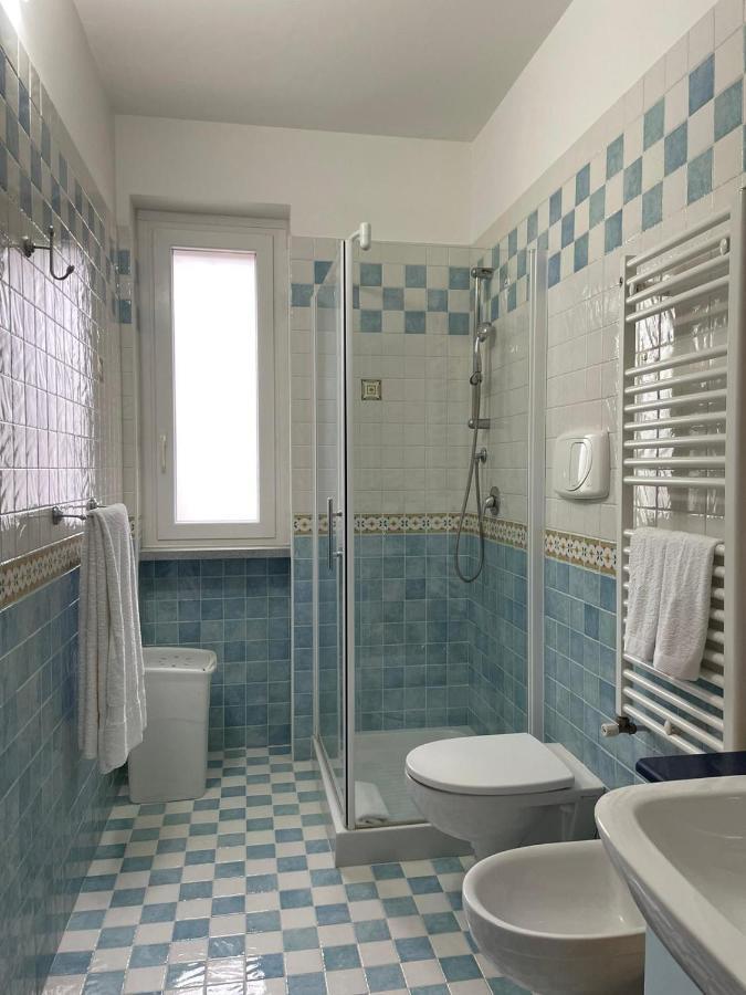 Il Vecchio Carrubo - Villa Con Piscina A Sfioro Macchia di Monte Exterior foto